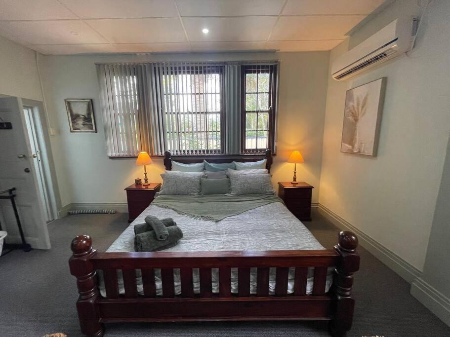 Post Office Boutique Accommodation Hat Head 외부 사진
