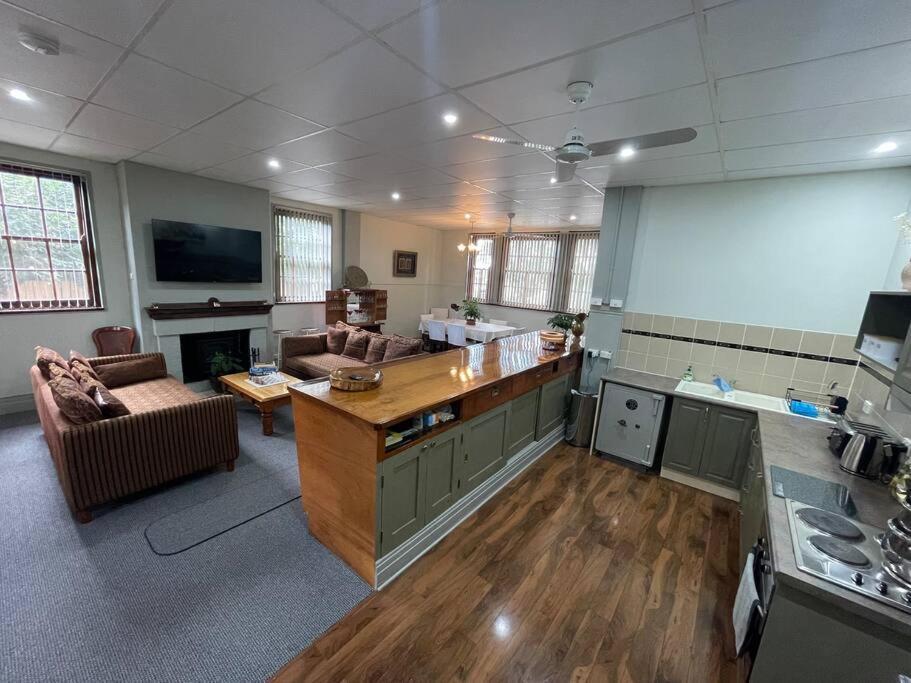 Post Office Boutique Accommodation Hat Head 외부 사진